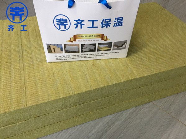 巖棉板價格每平米？